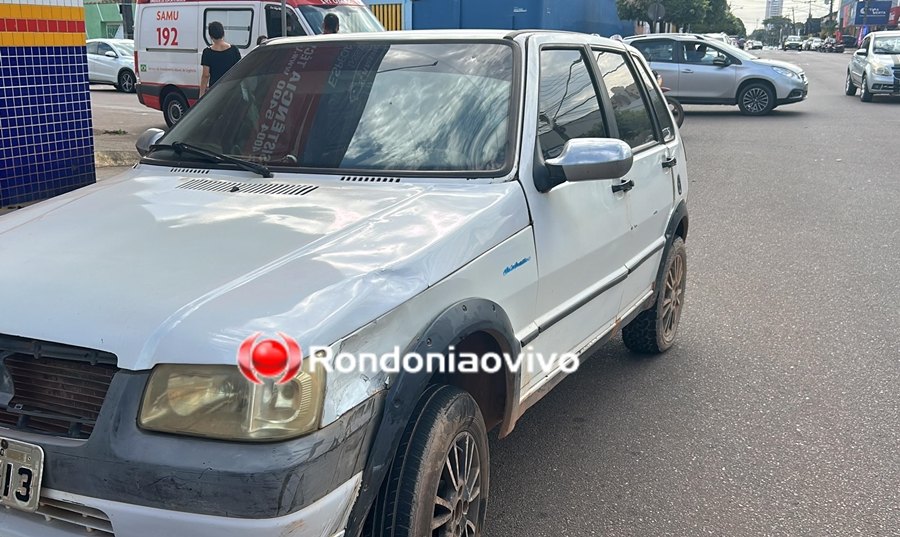 NA CALAMA: Mulher em moto sofre vários ferimentos após condutor de Uno cruzar preferencial
