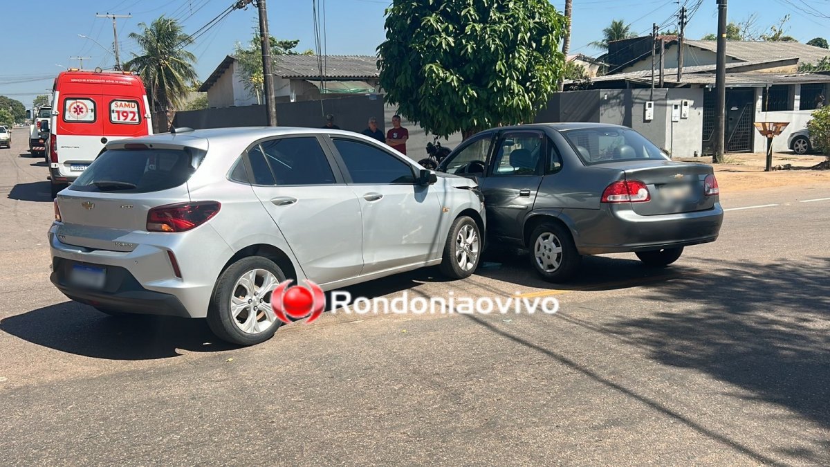 ACIDENTE: Forte colisão deixa motorista ferido na Elias Gorayeb