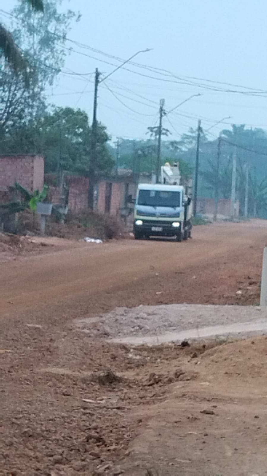 EDWILSON NEGREIROS: Vereador solicita e prefeitura substitui lâmpadas por sistemas de LED em vias 