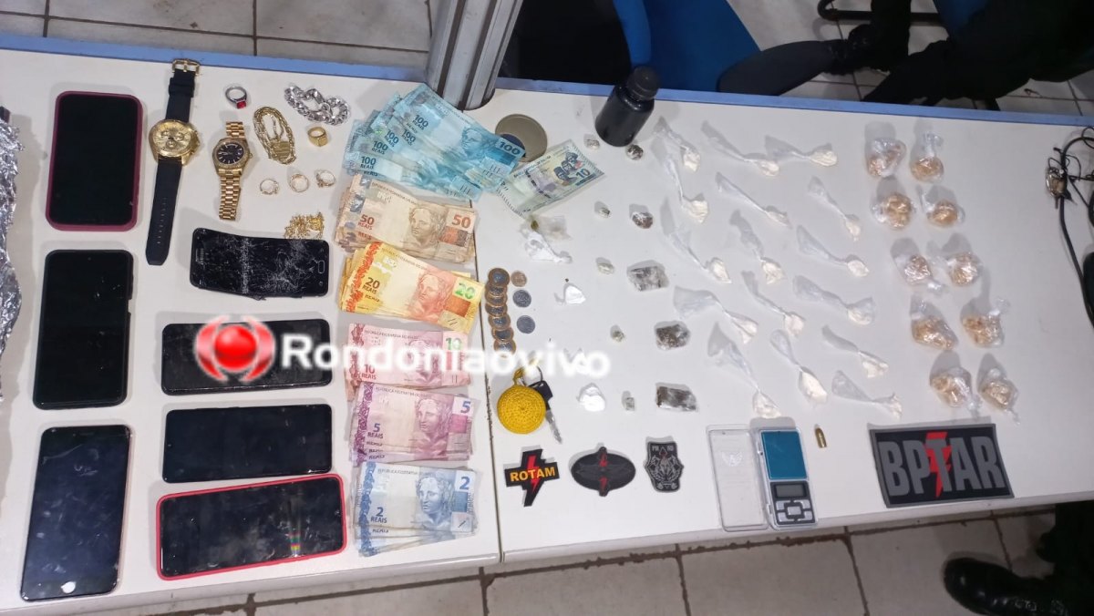 AÇÃO DO BPTAR: Oito pessoas são presas acusadas de tráfico de drogas em boca de fumo na capital