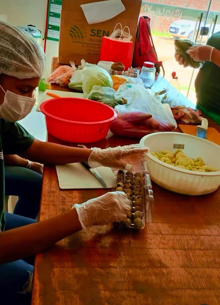 EU POSSO AJUDAR: Solidariedade e oportunidades para famílias carentes em Porto Velho 