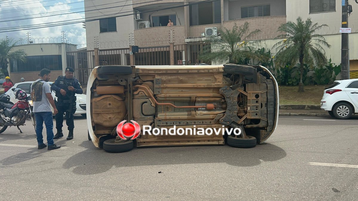 VÍDEO: Carro HB20 capota após colisão no bairro Embratel, em Porto Velho