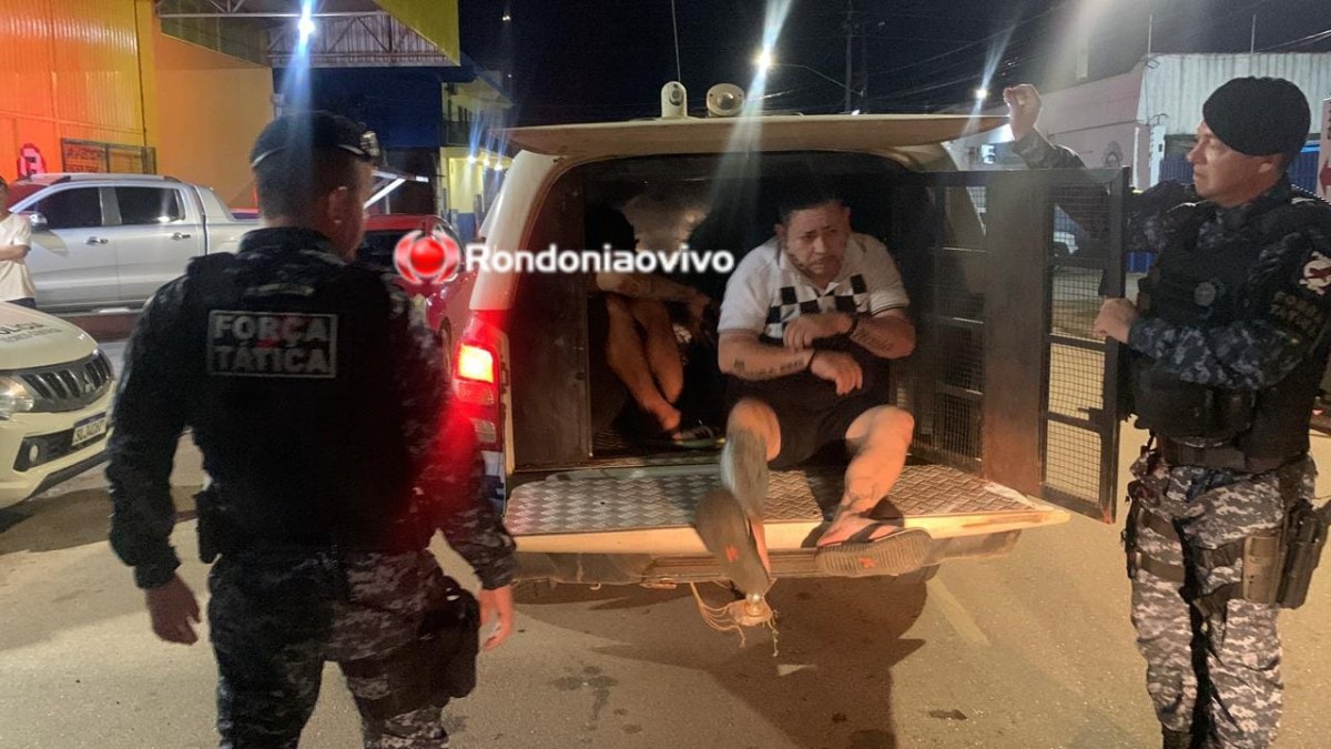 FLAGRANTE: BOPE prende acusados de tráfico na zona Sul com R$ 8 mil em dinheiro 