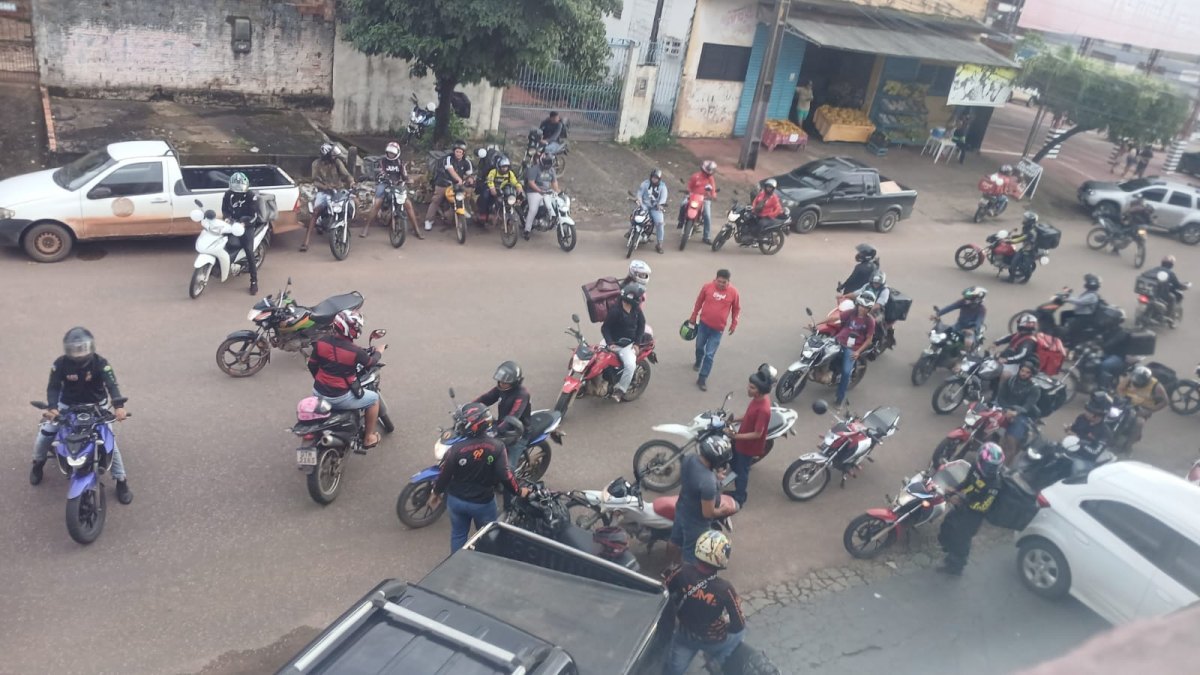 PROTESTO: Motoboys fizeram ato público contra liberação de motorista que causou acidente fatal 