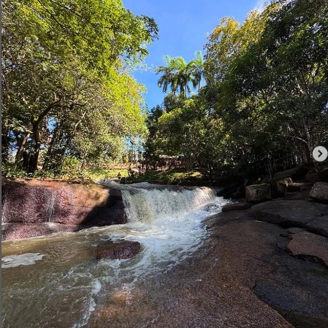 CACHOEIRINHA: Refúgio natural para curtir em família em Porto Velho