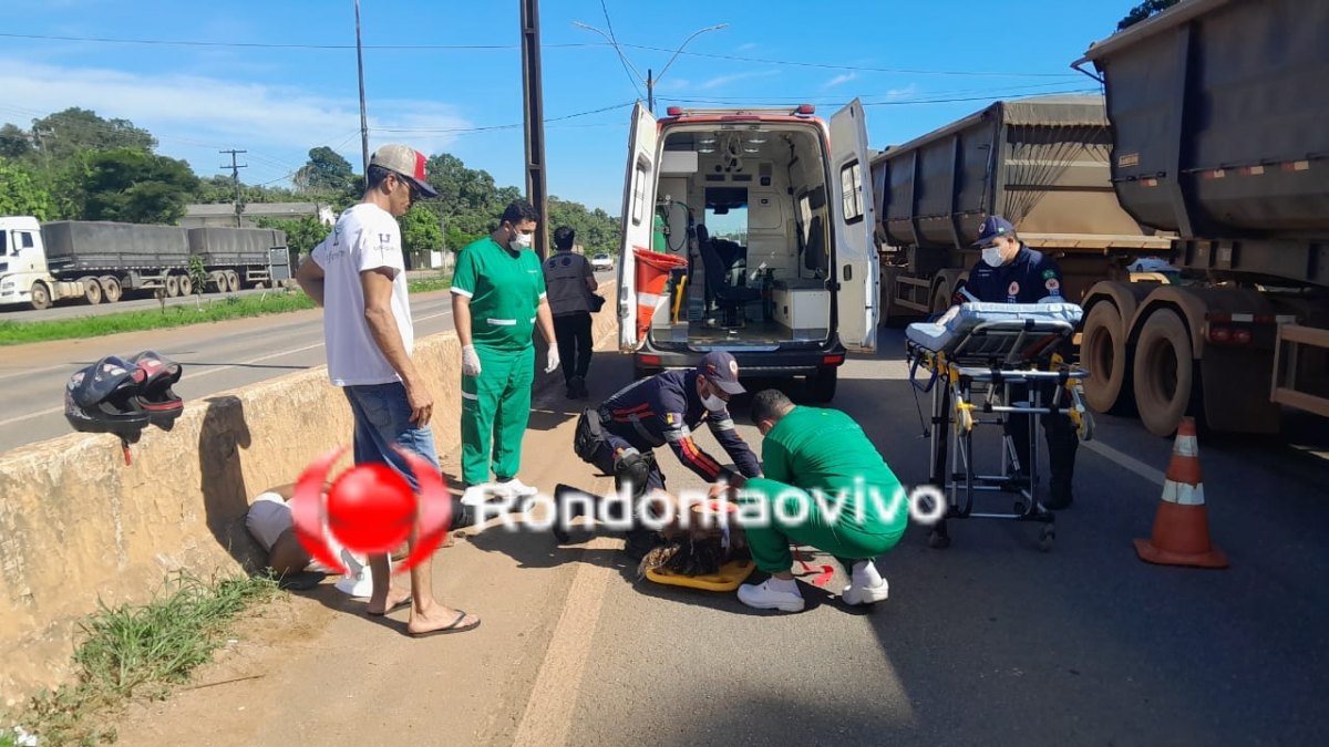 PERDEU O CONTROLE: Casal fica gravemente ferido após moto bater em mureta na BR-364 