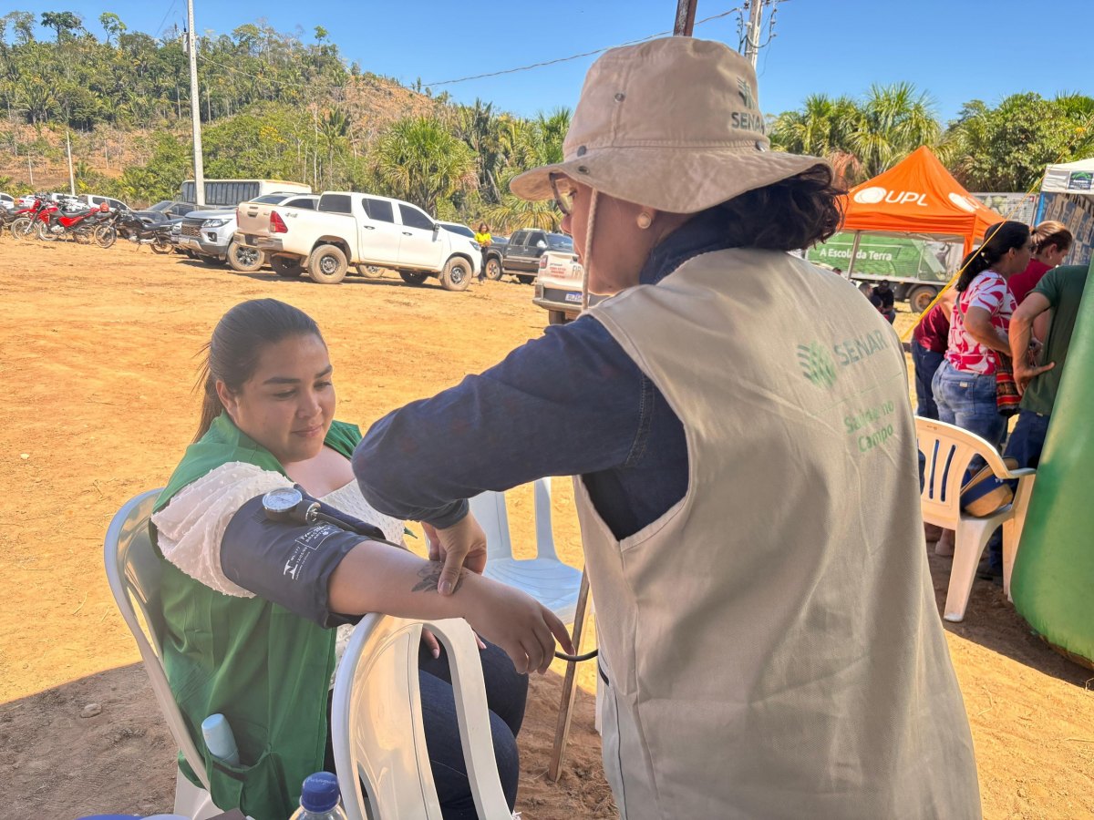 MODELO: Sistema Faperon/Senar mostra avanços na produção de leite durante Dia de Campo 