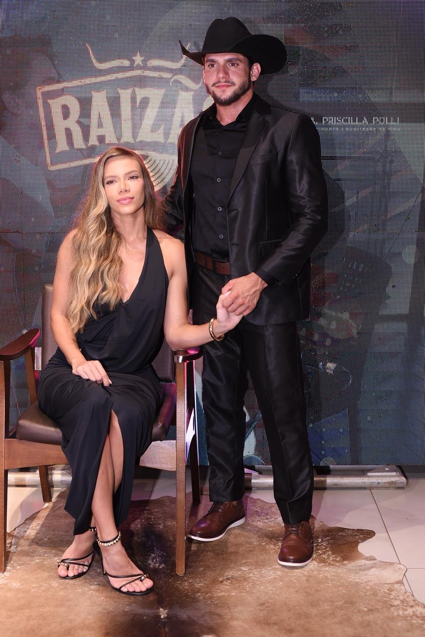 SUCESSO REGIONAL: Cleber e João lançam projeto “Raizão” em evento prestigiado em Rolim de Moura