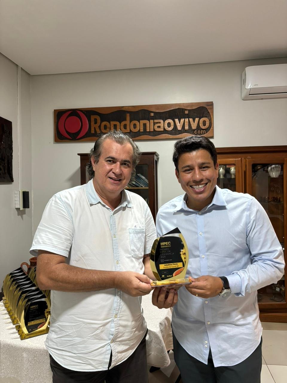 DESTAQUE: Prefeito Adaílton Fúria recebe Prêmio IHPEC de Liderança 2025 em Rondônia