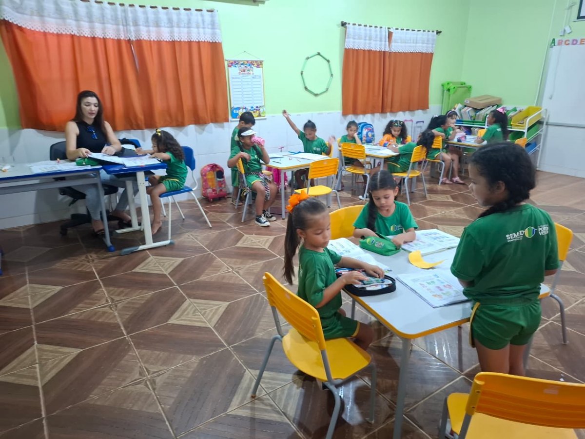 HISTÓRIA: Escola Fernando Escariz completa trajetória de mais de 20 anos em Porto Velho