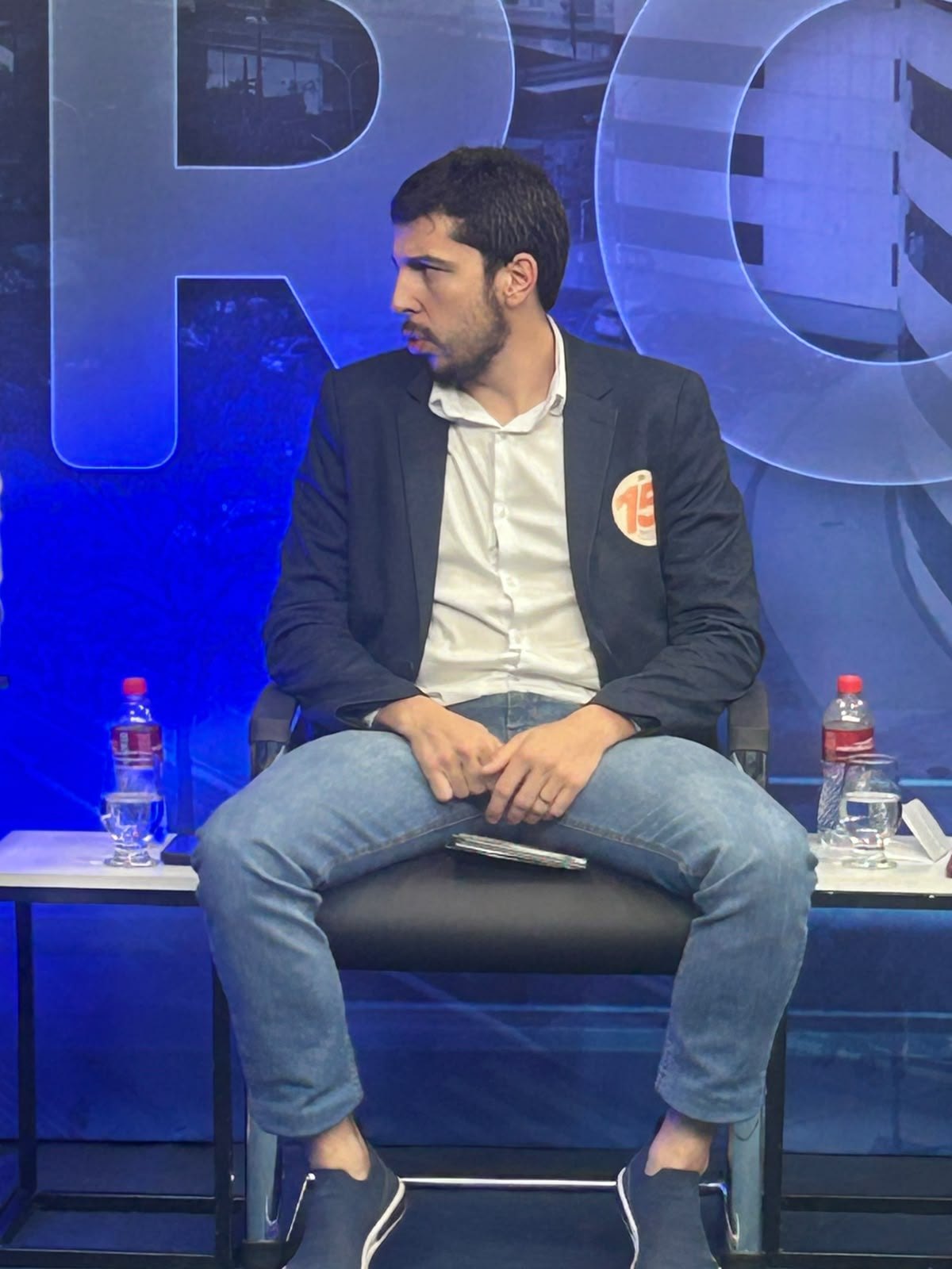 OPINIÃO: Debate da SIC TV expõe estilos e eleva temperatura da disputa pelo Governo de RO