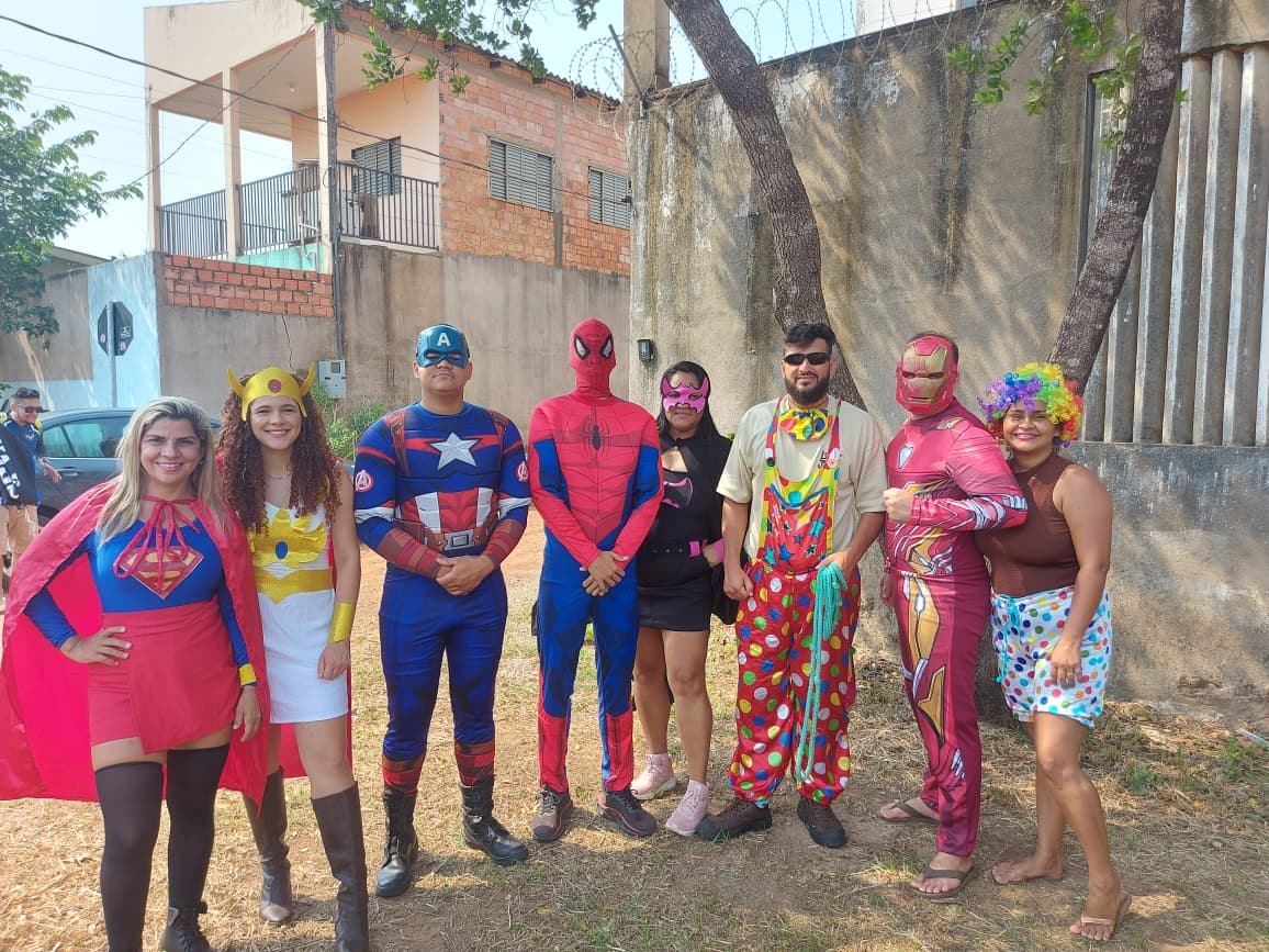 ACOLHIMENTO: Família da Rua Maringá celebra Dia das Crianças com ação comunitária em PVH