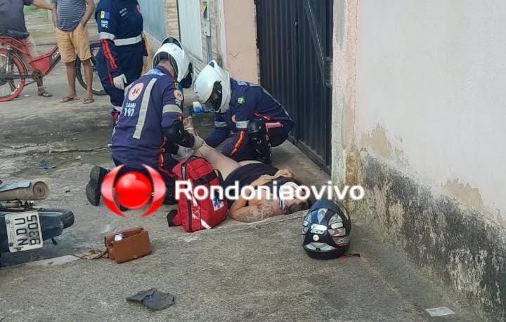 URGENTE:  Mulher fica em estado grave após colidir moto contra poste
