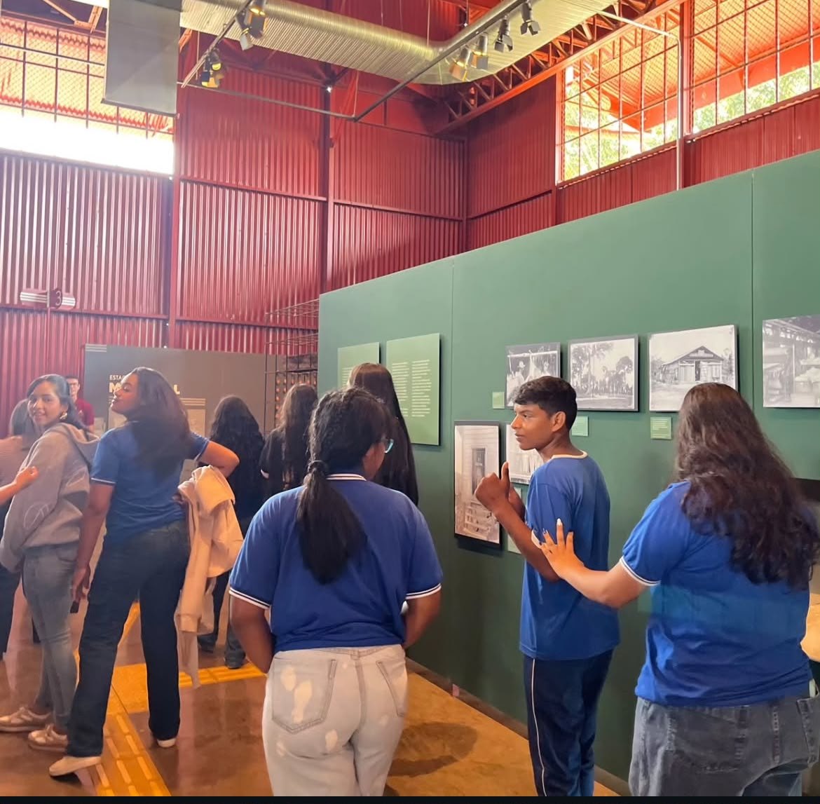  PATRIMÔNIO HISTÓRICO: Alunos da EEEFM São Luiz visitam Museu da Estrada de Ferro Madeira-Mamoré