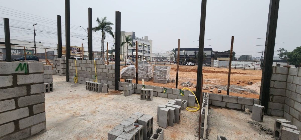 DESENVOLVIMENTO ECONÔMICO: Construção civil mantém alta gerando recordes de obras e novos investimentos