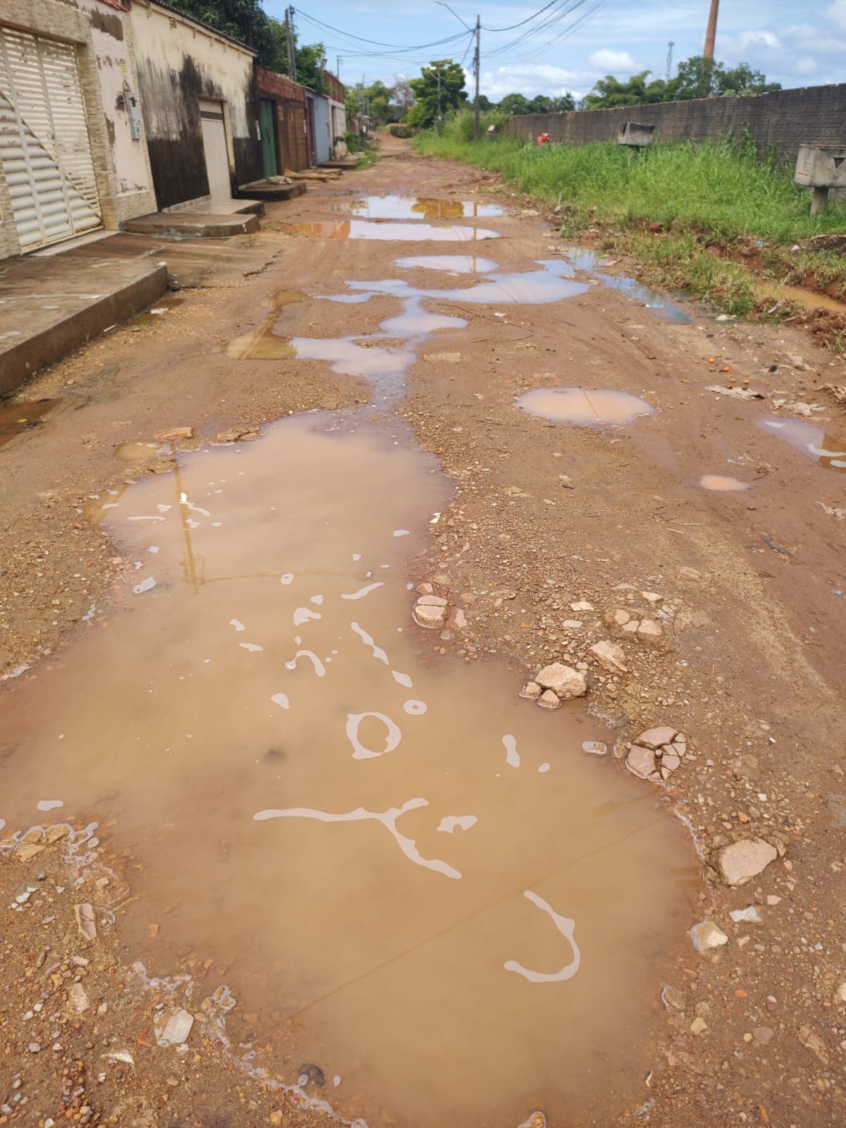 PEDIDO DE PROVIDÊNCIA: Moradores do bairro Lagoinha clamam por socorro na capital