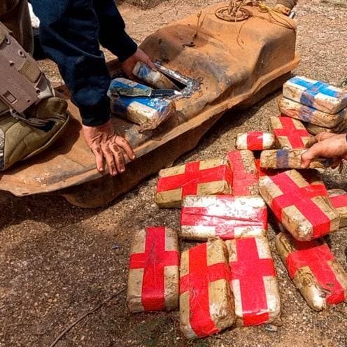 ASSISTA: Denarc e PRF prendem motorista de Blazer com mais de 20 quilos de cocaína 