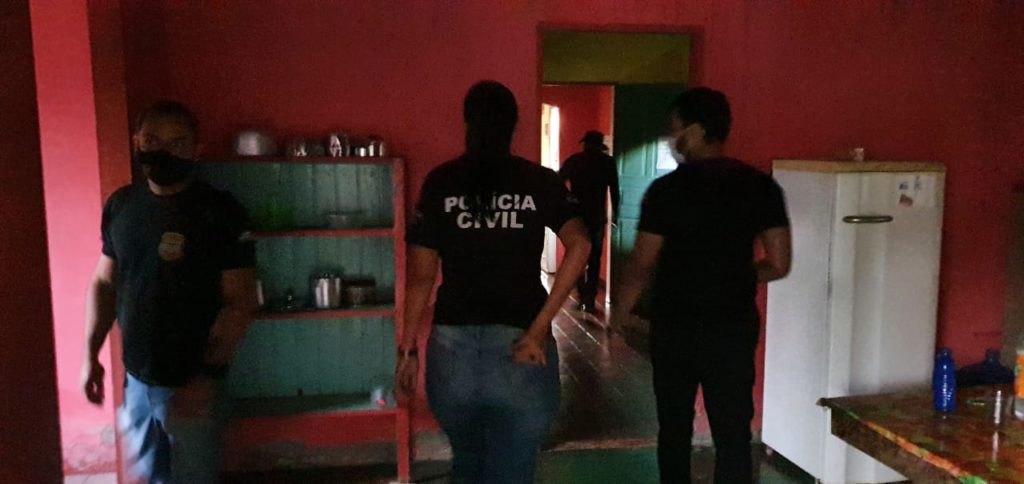 Polícia Civil cumpre mandado de busca e apreensão em sede da LCP