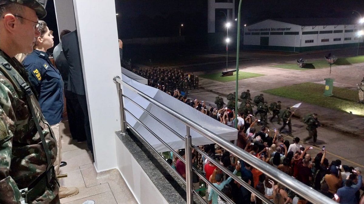 RAINHA DAS ARMAS: Brigada Príncipe da Beira comemora o Dia da Infantaria 