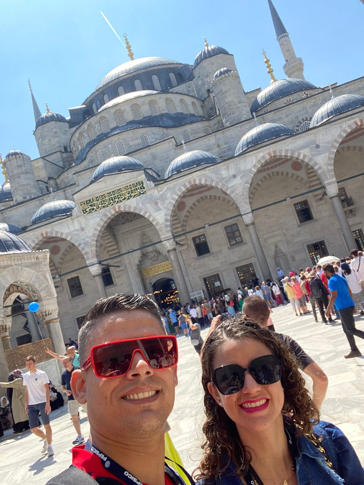 FANDANGOS: Casal porto-velhense ganha promoção e assiste final da Champions League