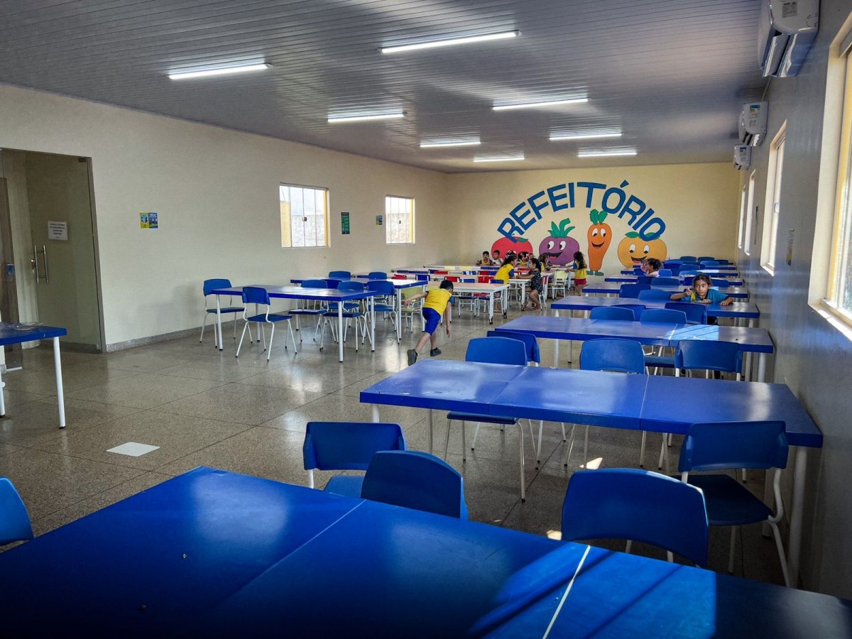 EDUCAÇÃO: Anderson Pereira entrega salas de aulas e refeitório em escola de Porto Velho