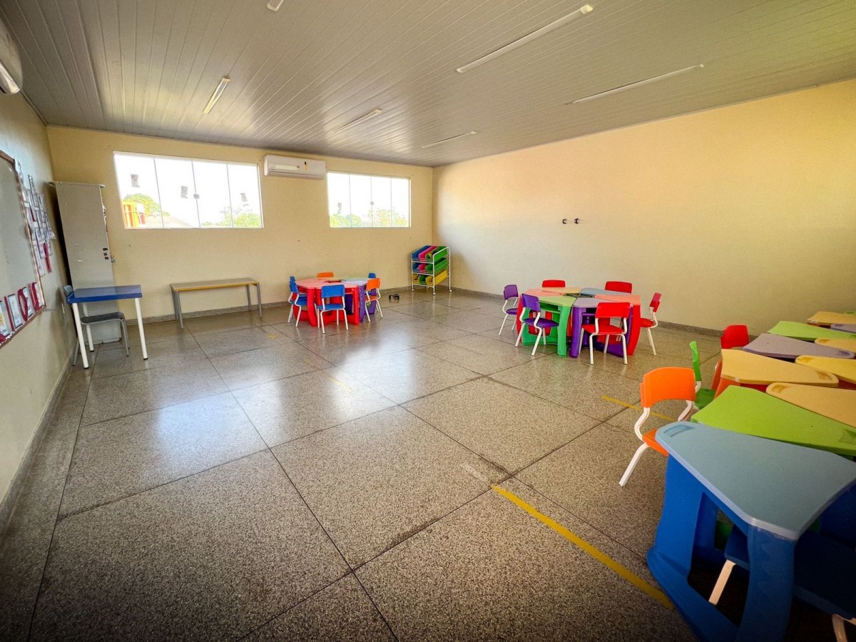 EDUCAÇÃO: Anderson Pereira entrega salas de aulas e refeitório em escola de Porto Velho