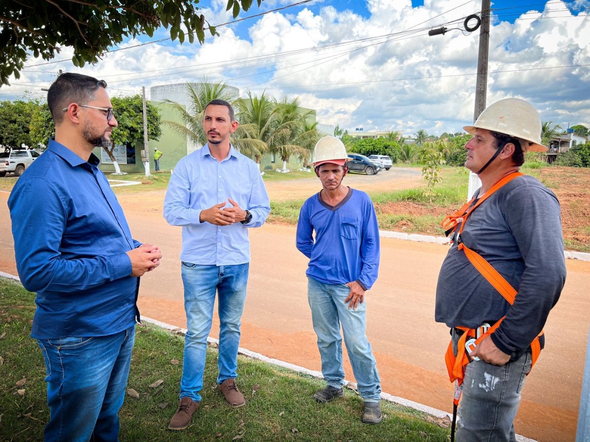 INFRAESTRUTURA: Dep. Anderson acompanha instalação de luminárias LED em Alta Floresta