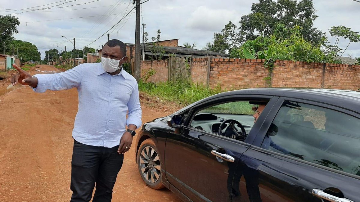 ZONA LESTE: Vereador Vanderlei Silva visita bairro Texeirão e pede melhorias 