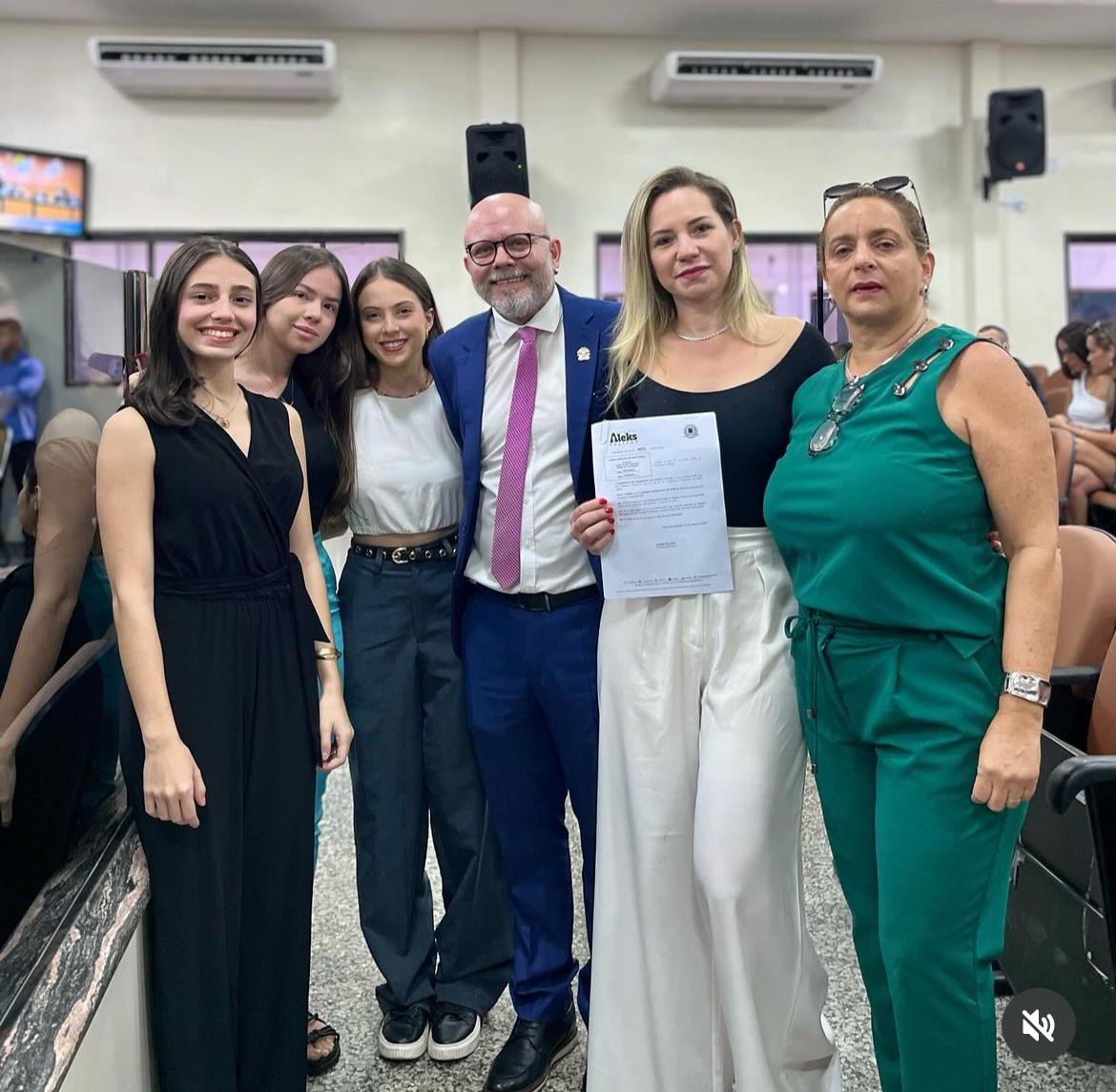 CÂMARA MUNICIPAL: Aprovado projeto de lei que cria Dia Municipal do Rock em homenagem ao jornalista Marcelo Bennesby