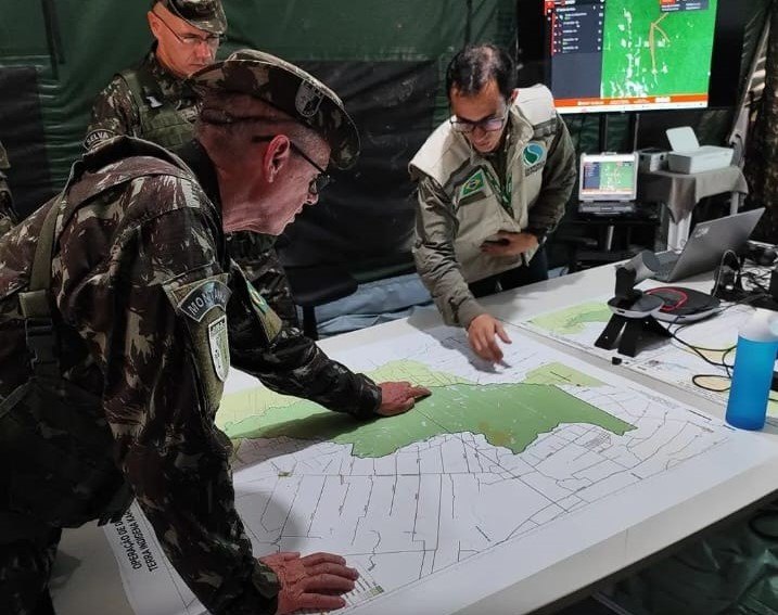 INSPEÇÃO: Comandante Militar da Amazônia visita base de operações em Rondônia