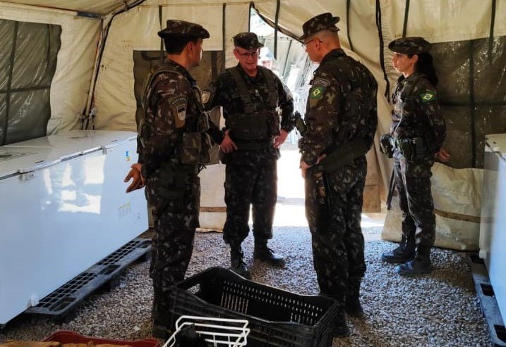 INSPEÇÃO: Comandante Militar da Amazônia visita base de operações em Rondônia