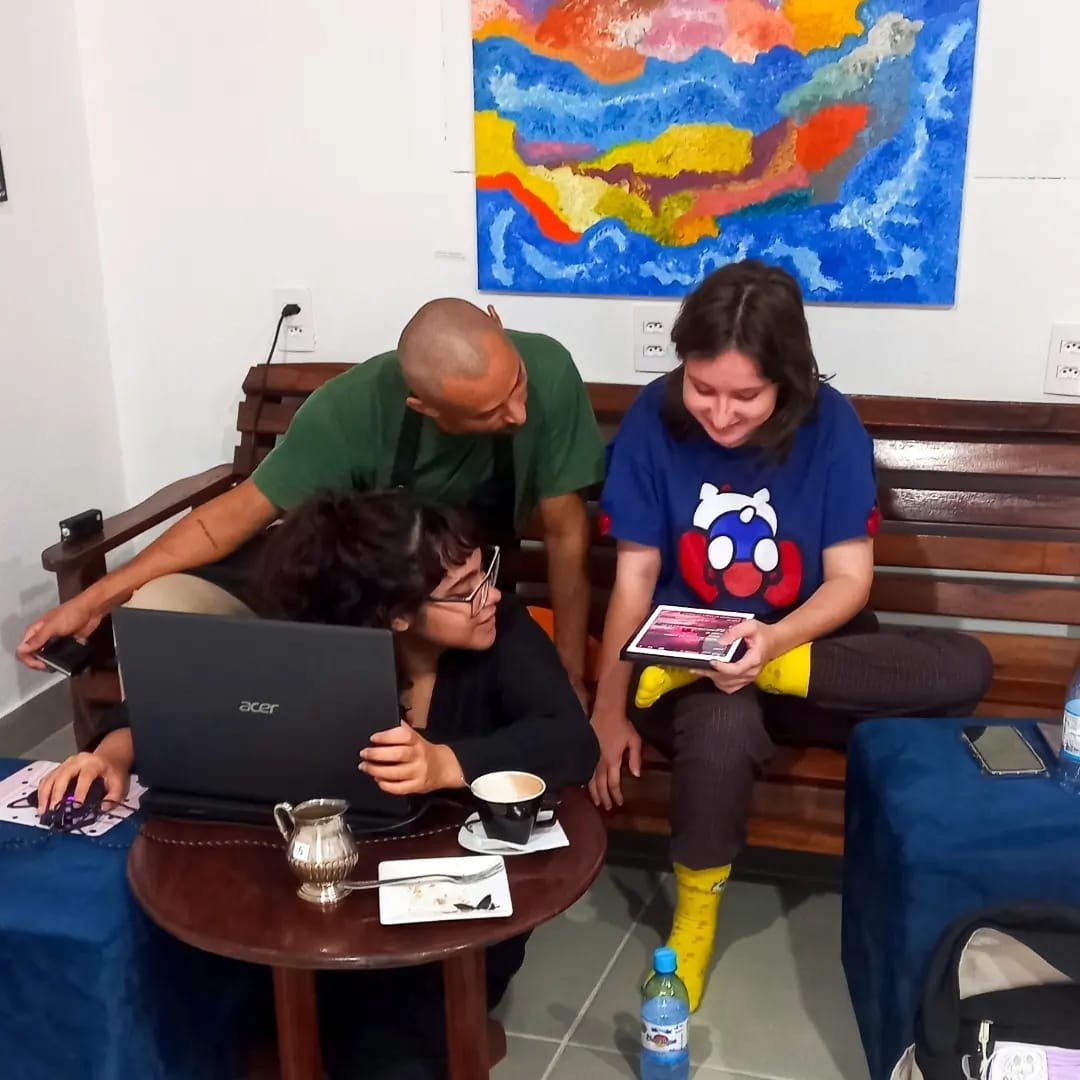 GALERIA: Artista plástica Eryle Aguiar leva arte e cultura à zona Leste de Porto Velho