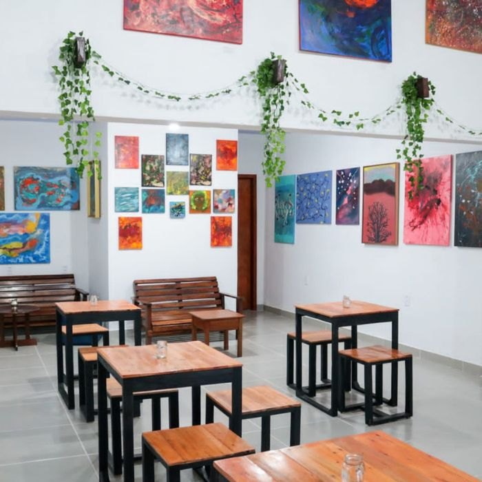 GALERIA: Artista plástica Eryle Aguiar leva arte e cultura à zona Leste de Porto Velho