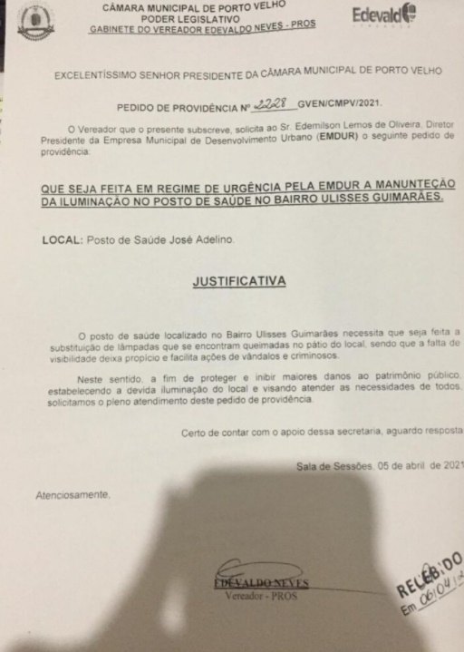 PEDIDO DE EDEVALDO NEVES: Emdur conclui pontos de iluminação pública no posto de saúde José Adelino