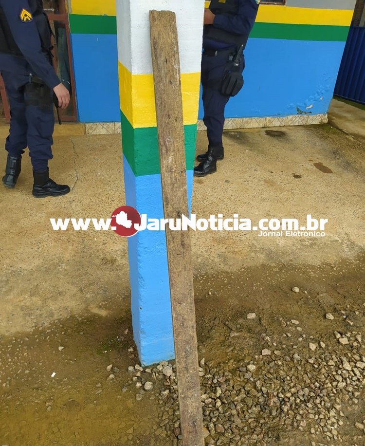 INSANO: Idoso ataca quartel da PM em Rondônia e é contido a tiros