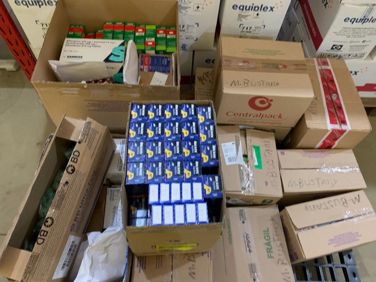 FISCALIZAÇÃO: Vereadora vistoria o CAF e constata necessidade de trocar fiação elétrica