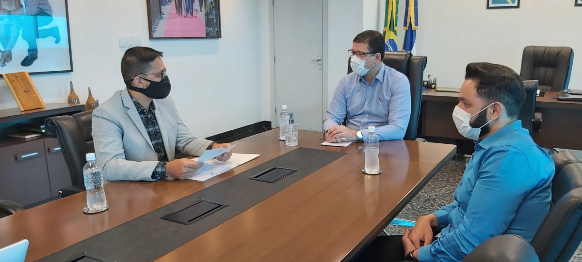 DEPUTADO ESTADUAL: Anderson pede tratamento igualitário para servidores do sistema socioeducativo