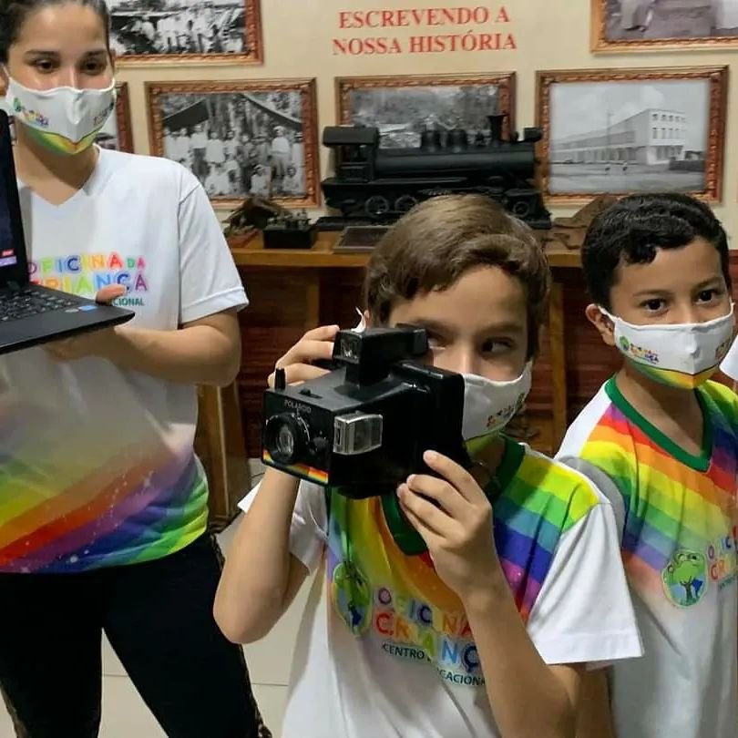 VISITA: Estudantes da Oficina da Criança conhecem o museu da comunicação do Rondoniaovivo