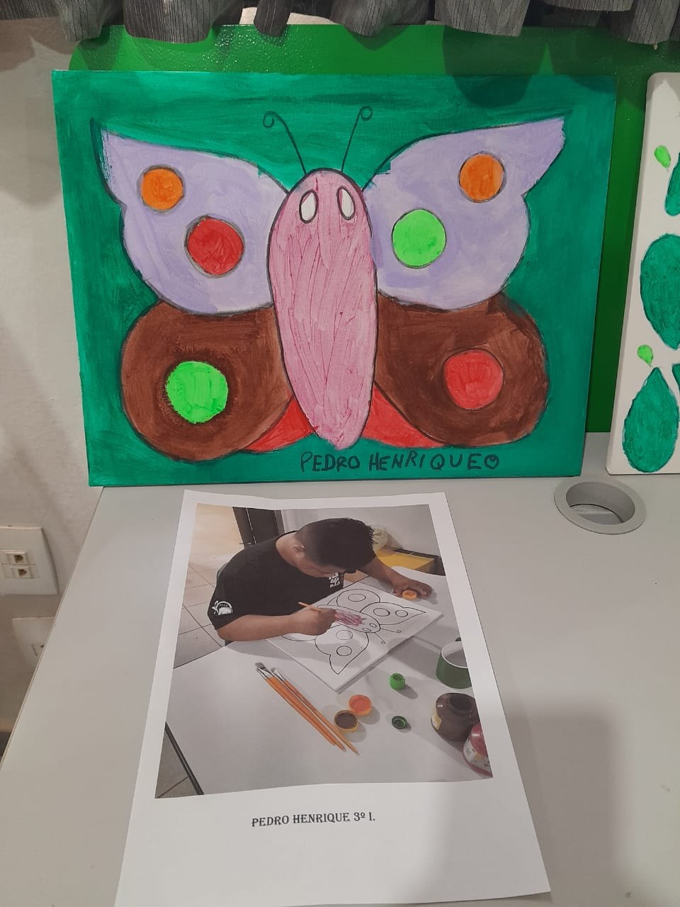 Exposição de artes marca Semana da Diversidade e Inclusão na Escola Eduardo Lima e Silva