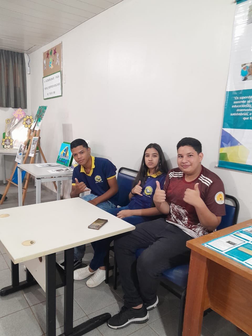 Exposição de artes marca Semana da Diversidade e Inclusão na Escola Eduardo Lima e Silva