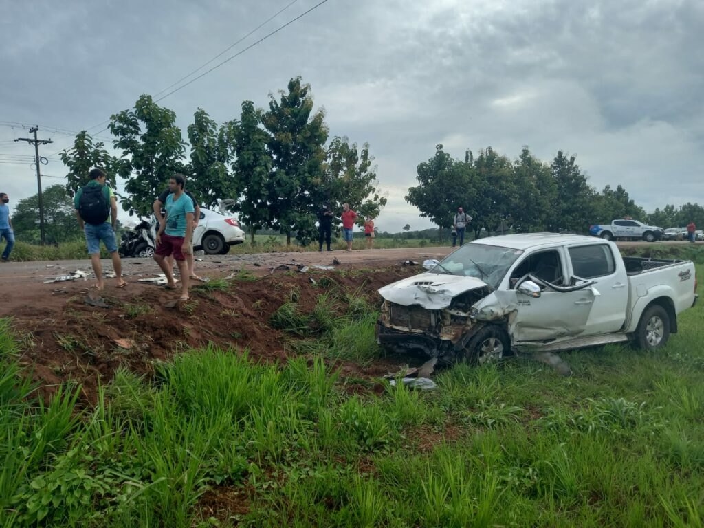 FATAL: Motorista da Secretaria de Saúde morre após colisão frontal