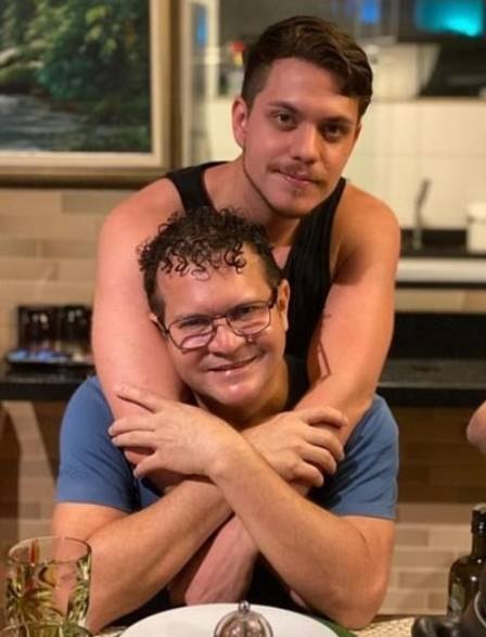 BRIGA: Joelma e filho rompem relação após rapaz decidir morar com Ximbinha