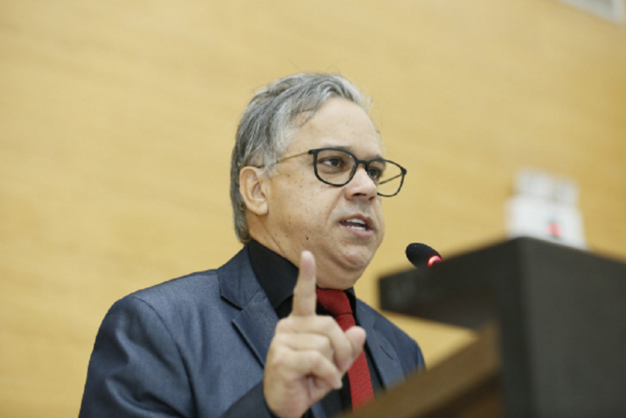 SÓ UM APARECEU: Membros da Mesa Diretora faltam e Geraldo da Rondônia segue no cargo