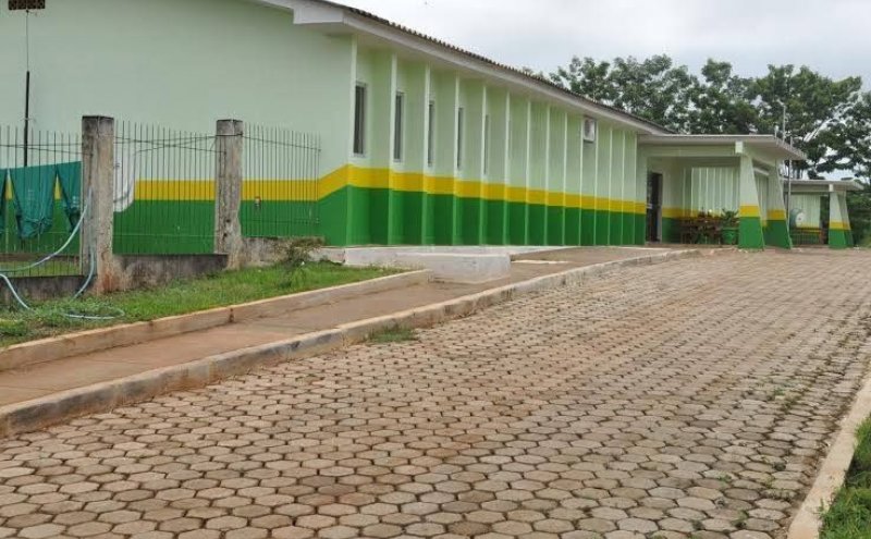 MIRANTE DA SERRA: Vídeo mostra cachorro morto nas dependências do hospital municipal