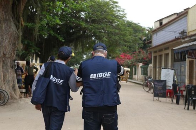 29 DE AGOSTO: IBGE abre nova seleção em meio à ameaça de greve de recenseadores