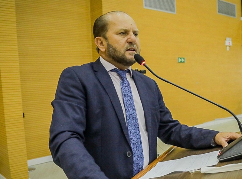 EM CACOAL: Cirone Deiró anuncia sessão solene da Assembleia Legislativa