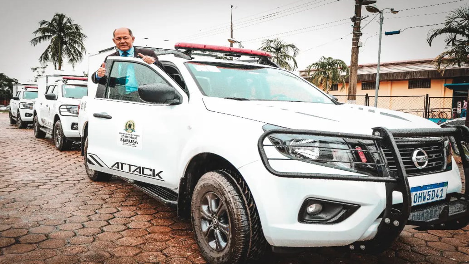 SUPORTE: Chrisóstomo entrega veículos de transporte de material biológico para capital