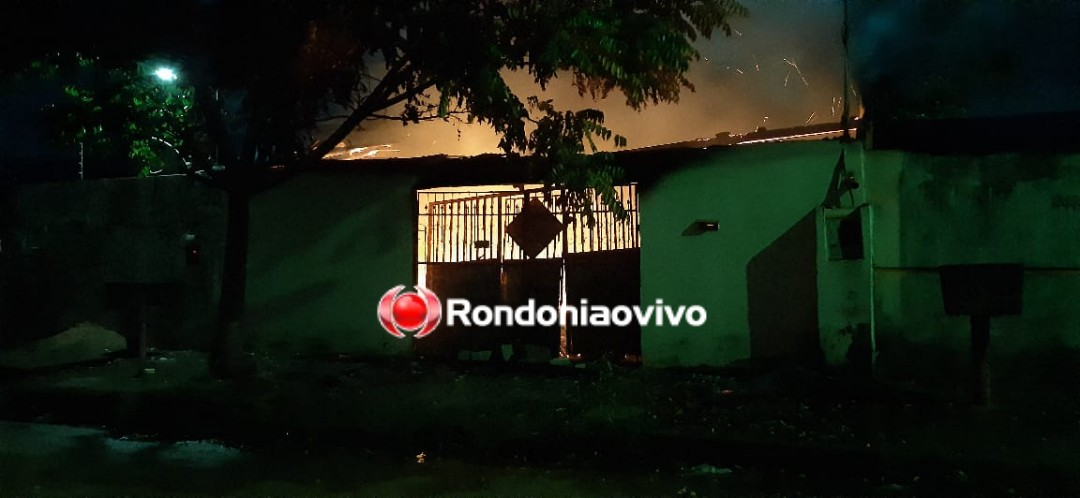 PEGOU FOGO: Vela esquecida acesa provoca destruição em residência 