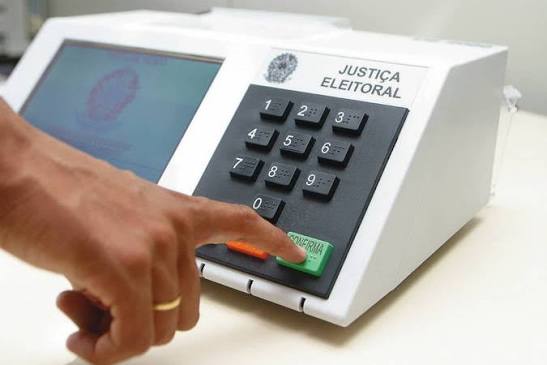 ELEIÇÕES 2026: Rondônia tem candidatos de 24 a 80 anos de idade