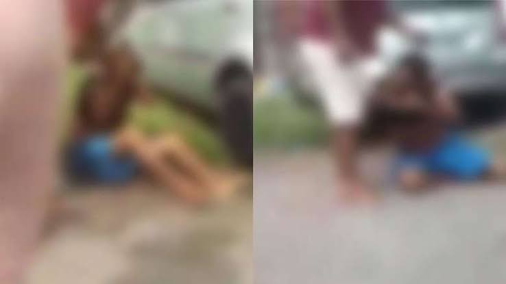 REVOLTA: População espanca homem que matou cachorro a golpes de facão